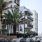 Country Style 3Br Apartment 2Min From The Beach With Shelter By Sea N Rent